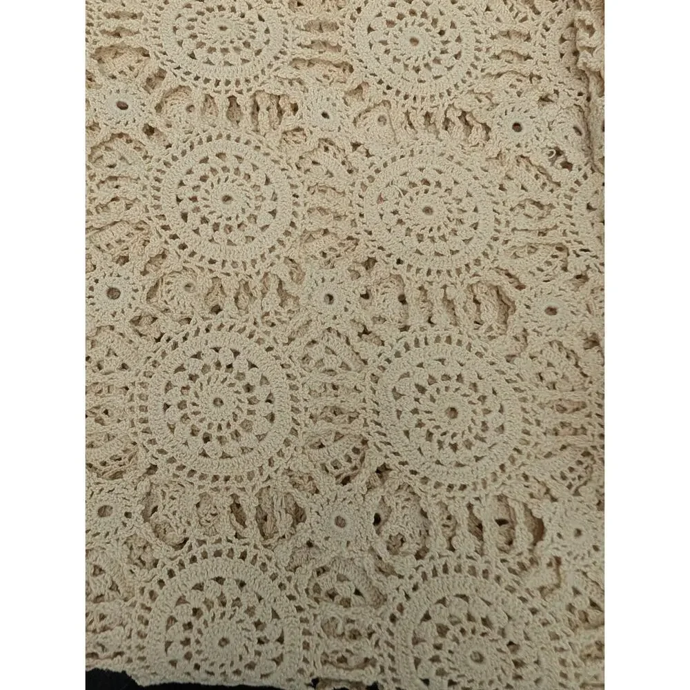 Handmade Crochet Lace Cotton Ecru Bed Coverlet Scallop Tablecloth 75 X 95 In